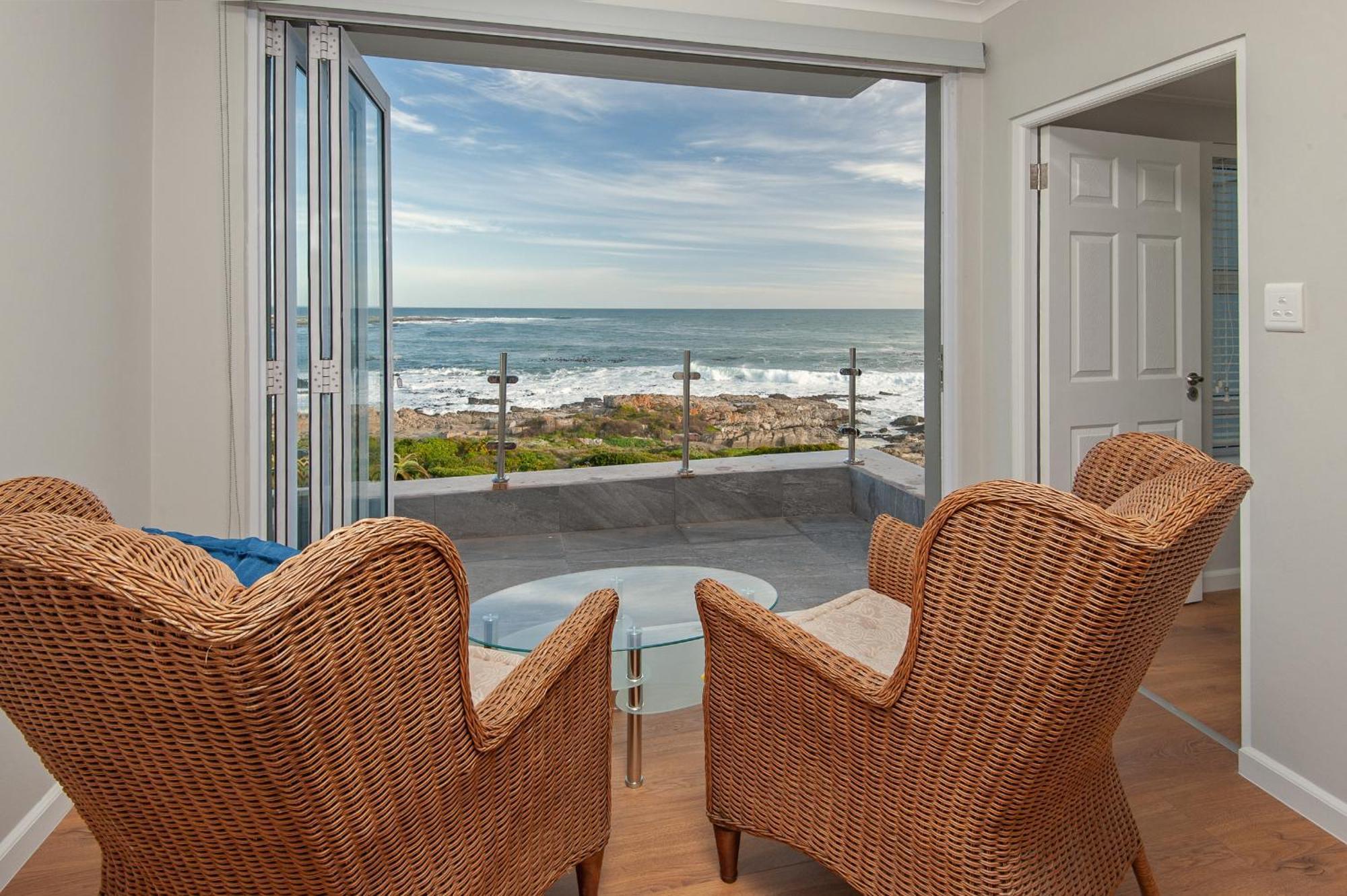 הרמנוס Absolute Ocean Boutique Guesthouse מראה חיצוני תמונה